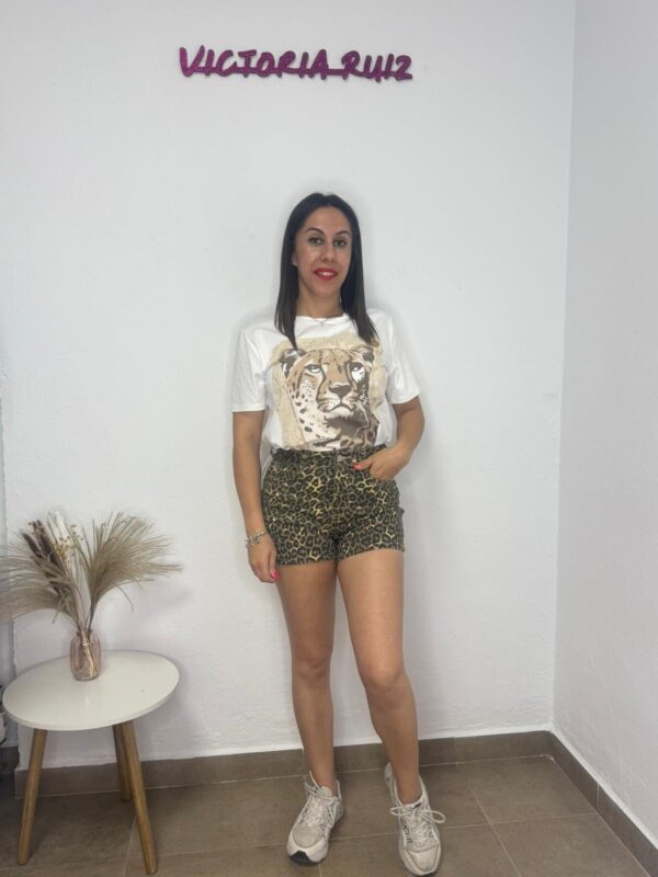 Short Leopardo