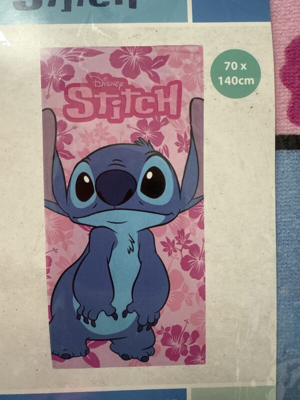 Toalla Stitch rosa