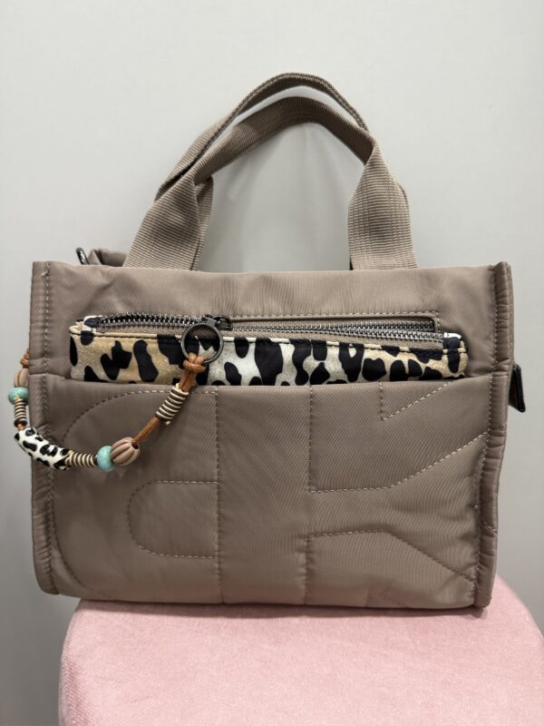 Bolso con neceser leopardo - Imagen 4