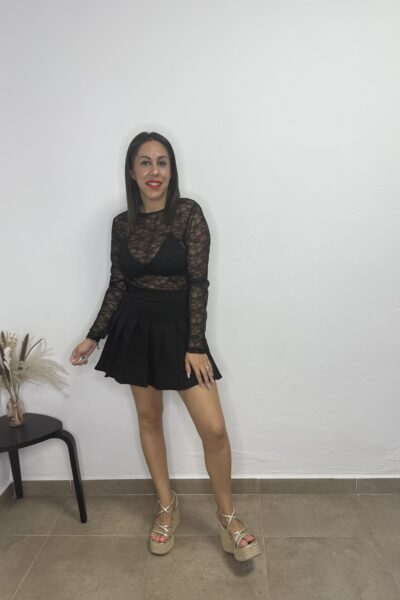 Falda tablas negra