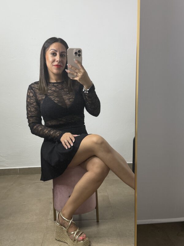 Camiseta encaje negra