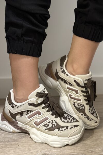 Deportivas NB leopardo