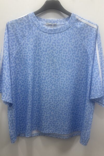Camiseta leopardo celeste
