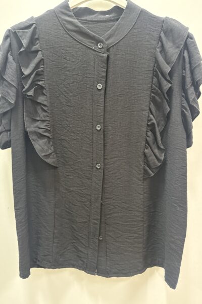Camisa negra volante